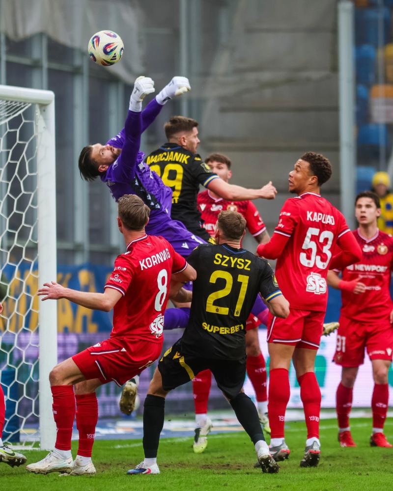 Dopisane oczko - Arka 0:0 Widzew